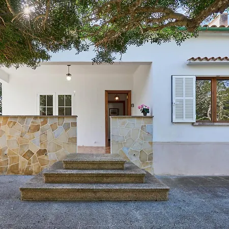 Es Pinar Villa *